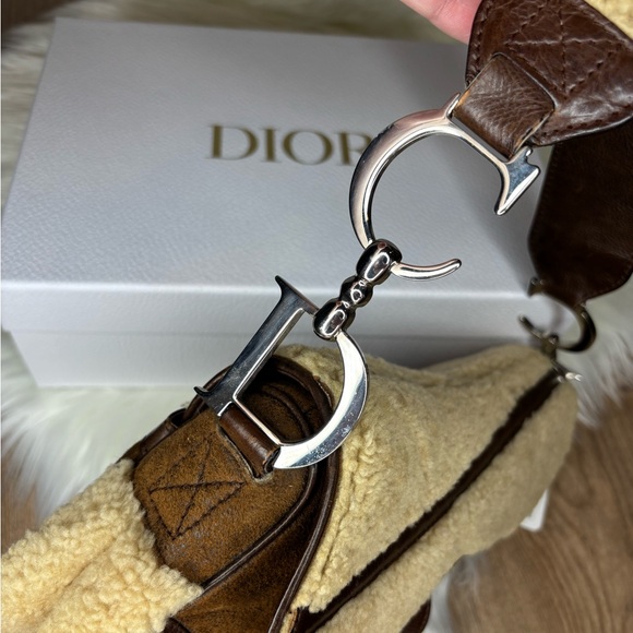 🤎 Dior Sherpa Brown Saddle Bag ✨ - Picture 11 of 17